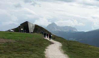 Ferrari GTC4 Lusso|フェラーリ GTC4 ルッソ
