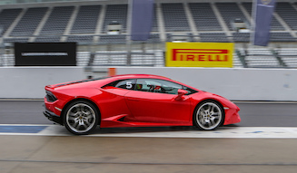 Lamborghini Huracan LP580-2｜ランボルギーニ ウラカン LP580-2