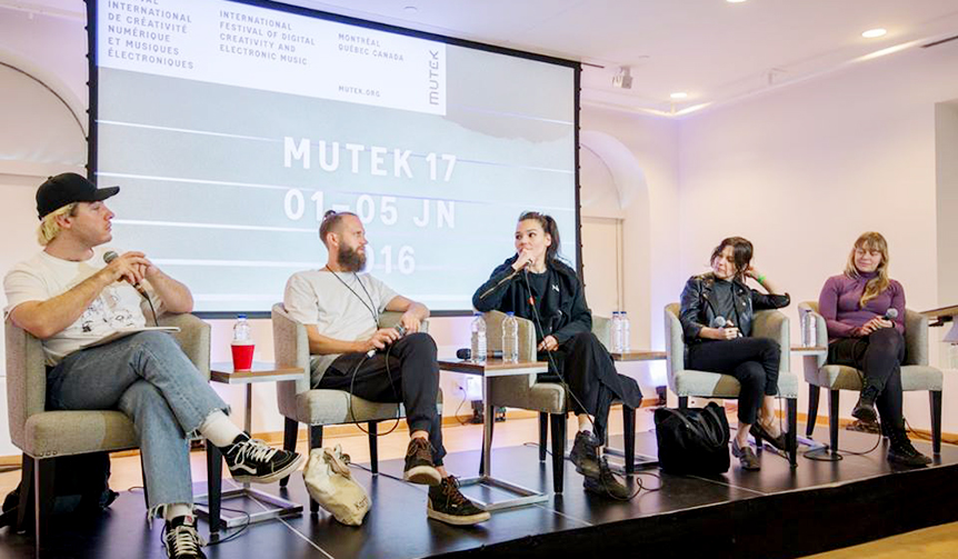 mirage-festival-performance-martin-messier-projectors