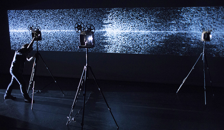 mirage-festival-performance-martin-messier-projectors