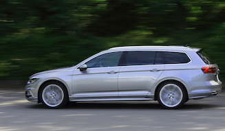 Volkswagen Passat 2.0TSI R-line|フォルクスワーゲン パサート2.0TSI R-line