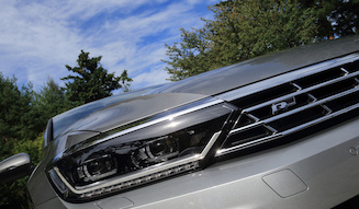 Volkswagen Passat 2.0TSI R-line|フォルクスワーゲン パサート2.0TSI R-line