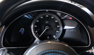 Bugatti Chiron｜ブガッティ シロン