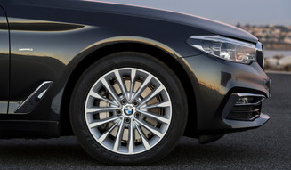 BMW 5 Series｜ビー・エム・ダブリュー 5シリーズ