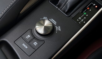 Lexus IS350｜レクサス IS350