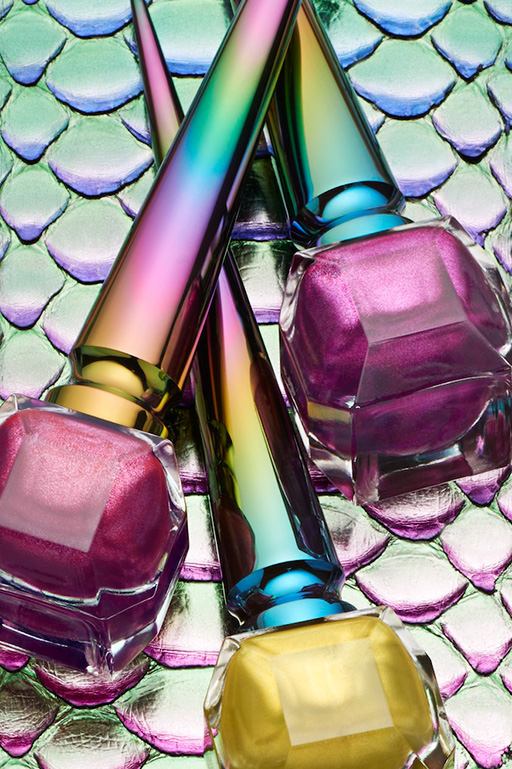 Group-shot-with-python-background