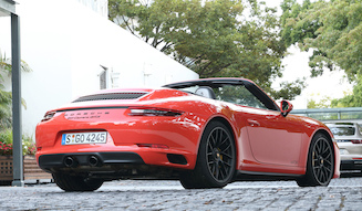 Porsche 911 GTS｜ポルシェ 911 GTS