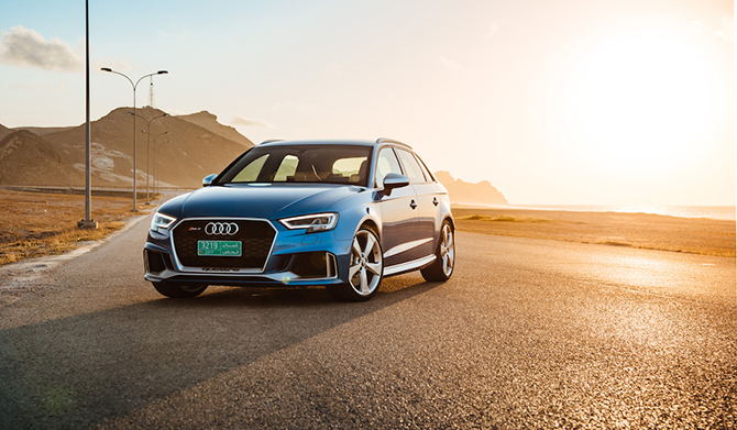 Audi RS3 Sportback｜アウディ RS3 スポーツバック