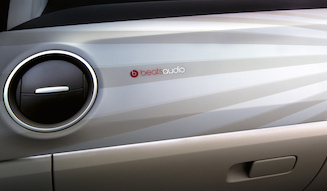 s_062_Volkswagen-up-with-beats