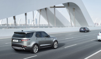 s_022_Land-Rover-Discovery