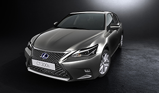内外装を変更したCTのデザインを世界初披露｜Lexus