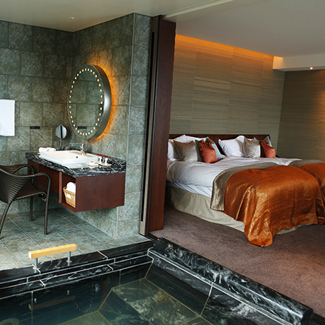 オーベルジュ感覚の「ひらまつ熱海」でリラックス