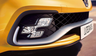 s_009_Renault_Lutecia_RS