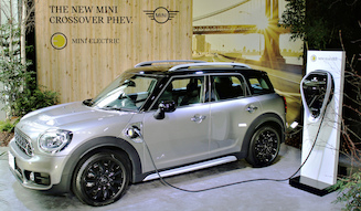 s_002_MINI_Cooper_S_E_C_ALL4