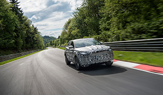 Jaguar E-Pace｜ジャガー Eペイス