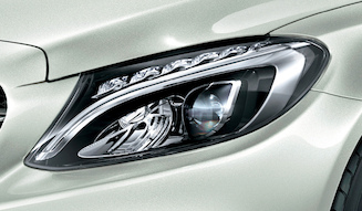 s_009_Mercedes-Benz_C_Laureus