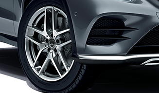 s_004_Mercedes-Benz-GLC_220_001