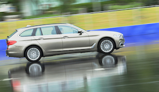 s_002_bmw_5_CI