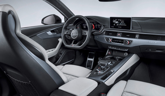 Audi RS4 Avant｜アウディ RS4 アバント