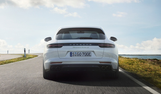 Porsche Panamera Turbo S E-Hybrid Sport Turismo|ポルシェ パナメーラ ターボ S E-ハイブリッド スポーツツーリスモ