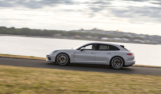 s_009_porsche_panamela_turbo_crayon