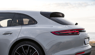 s_021_porsche_panamela_turbo_crayon