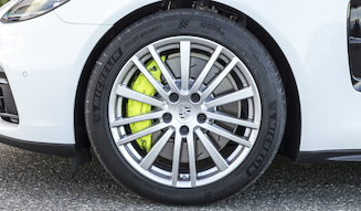 s_103_porsche_panamela_4E_HV