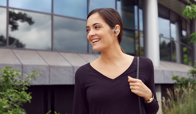 05_WF-1000X_N_HandsfreeCall_0