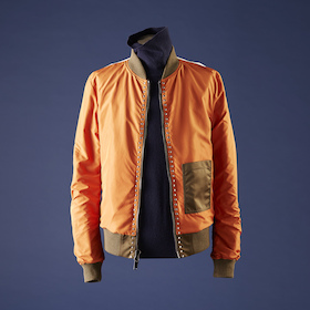 s_004_best7_06_valentino_cube