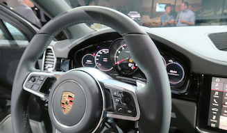 s_032_porsche_cayen