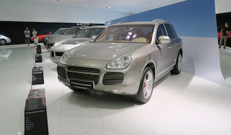 s_036_porsche_cayen