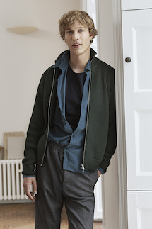 s_MrPorter_S02_018