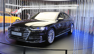 s_008A_audi-a8