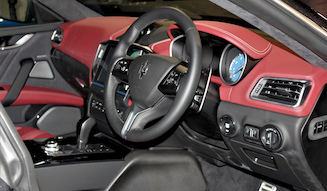 s_15_maserati-ghibli-granlusso_010