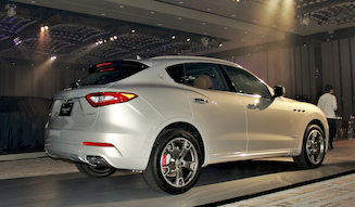 s_32_maserati-levante-granlusso_002