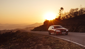 s_025_Jaguar_XF_Sportbrake