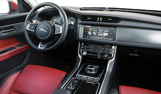 s_051_Jaguar_XF_Sportbrake