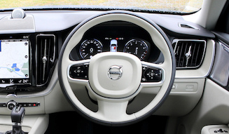 s_022_volvo_xc60