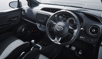 s_005_toyota_gr_vitz