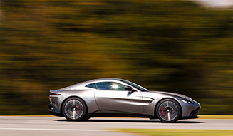 s_astonmartin-vantage_46
