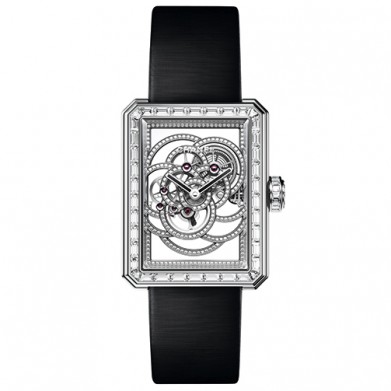 PREMIERE-CAMELIA-SKELETON_fond-blanc_H5252