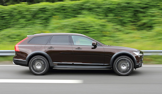 s_003_volvo_v90_cross