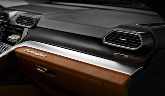 s_072_Lamborghini_Urus