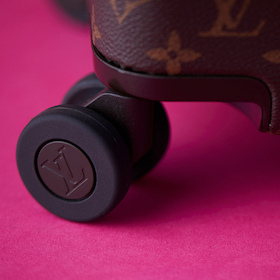 s_002_best7_12_louisvuitton_cube