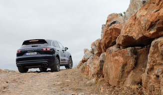 s_025_porsche_cayenne
