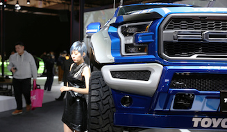s_004_autosalon_2018