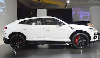 s_lamborghini-urus_004