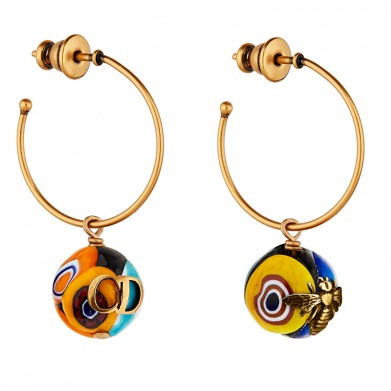 01_DIOR_SS18_“D-MURRINE”-HOOPS-EARRINGS