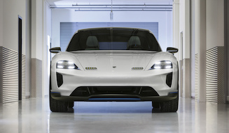 s_002_porsche_missionE_geneva