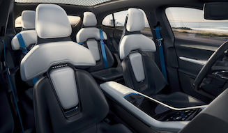 s_006_porsche_missionE_geneva